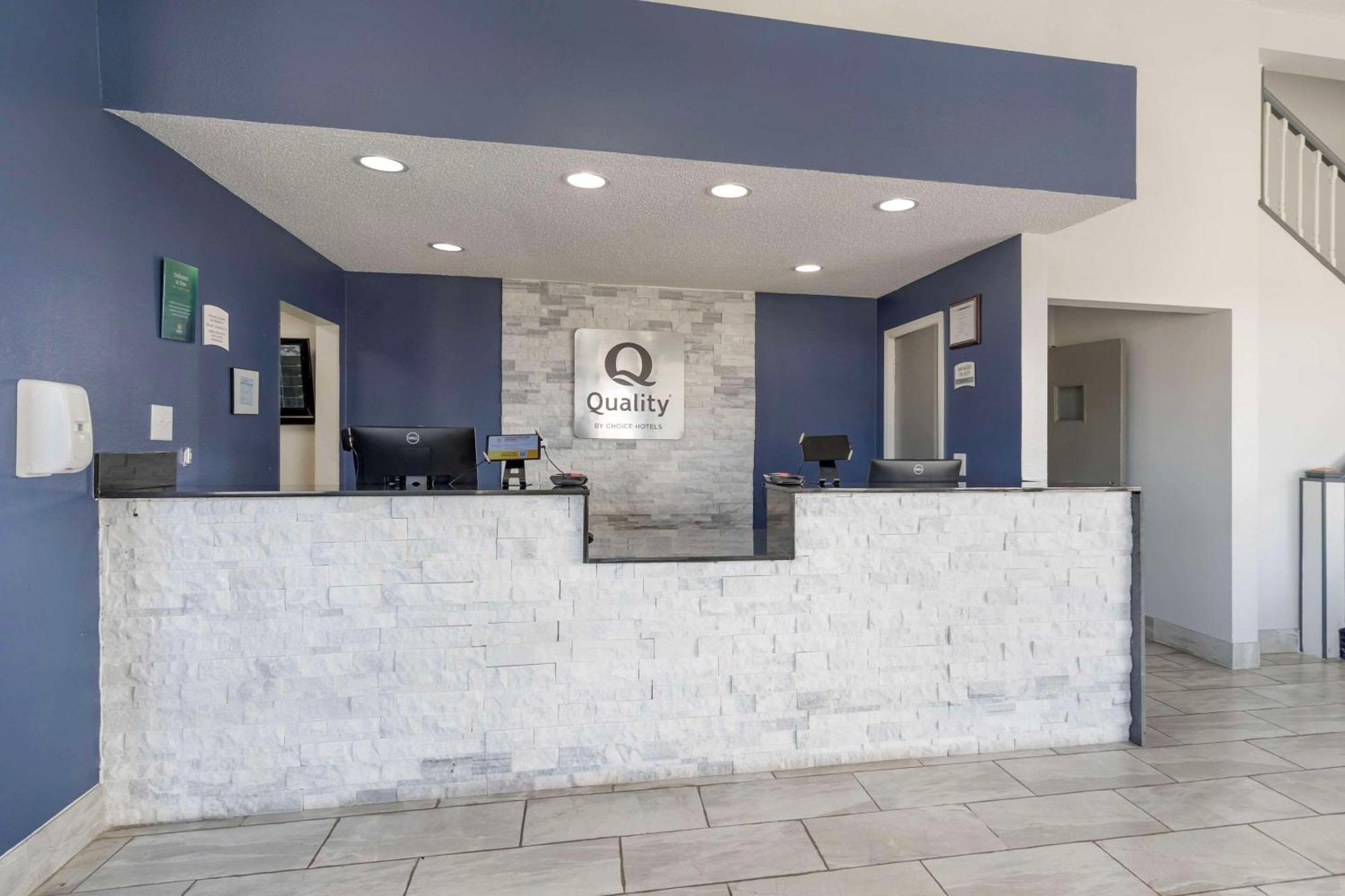 Quality Inn & Suites Bloomington University Area Zewnętrze zdjęcie